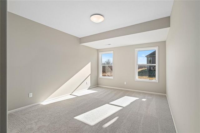 7015 NE 103rd Street, Kansas City, MO 64156