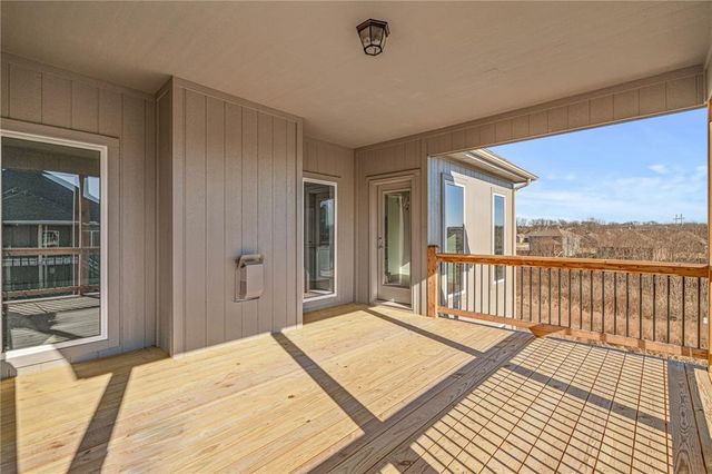 7015 NE 103rd Street, Kansas City, MO 64156