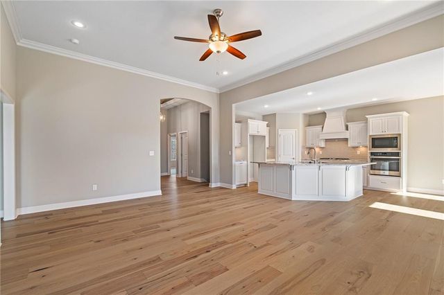 7015 NE 103rd Street, Kansas City, MO 64156