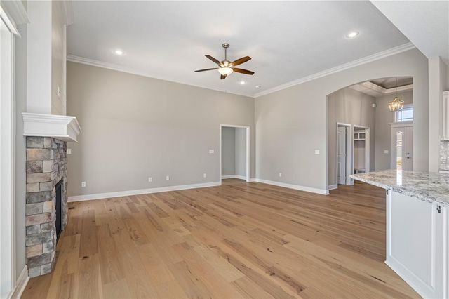 7015 NE 103rd Street, Kansas City, MO 64156