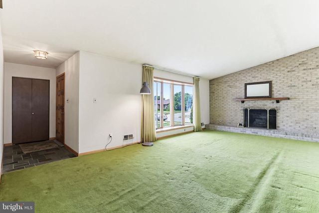 9301 GARDENIA RD, Baltimore, MD 21236