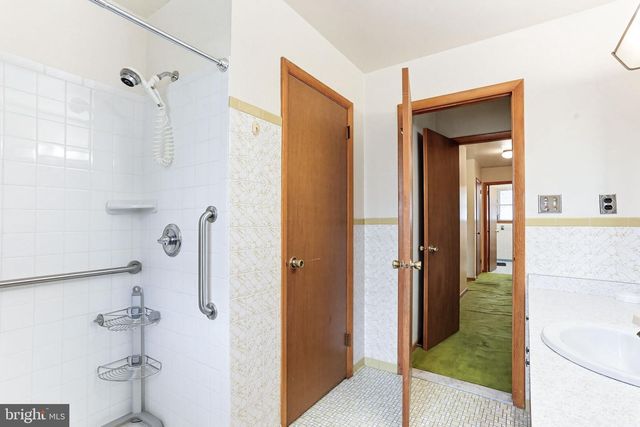 9301 GARDENIA RD, Baltimore, MD 21236