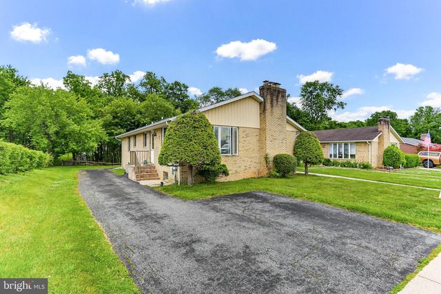 9301 GARDENIA RD, Baltimore, MD 21236