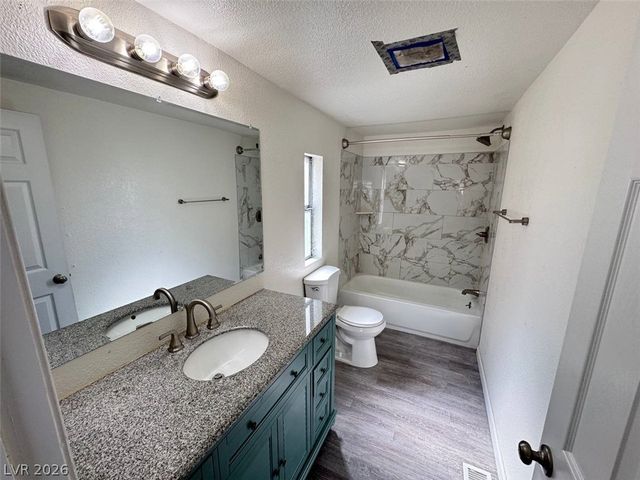 4905 Fuentes Circle, Las Vegas, NV 89121