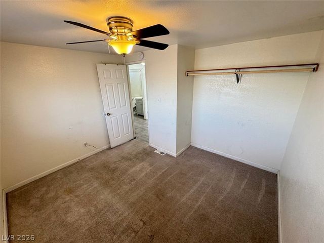 4905 Fuentes Circle, Las Vegas, NV 89121