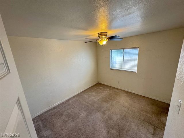 4905 Fuentes Circle, Las Vegas, NV 89121