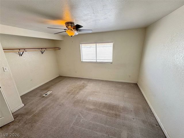 4905 Fuentes Circle, Las Vegas, NV 89121