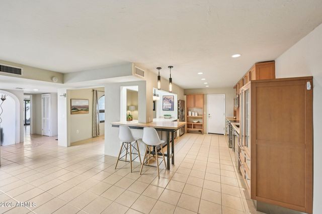 2618 S SHANNON Drive, Tempe, AZ 85282