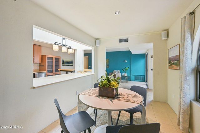 2618 S SHANNON Drive, Tempe, AZ 85282