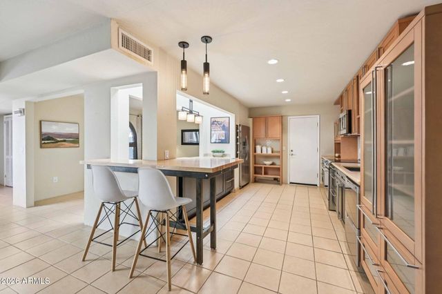 2618 S SHANNON Drive, Tempe, AZ 85282