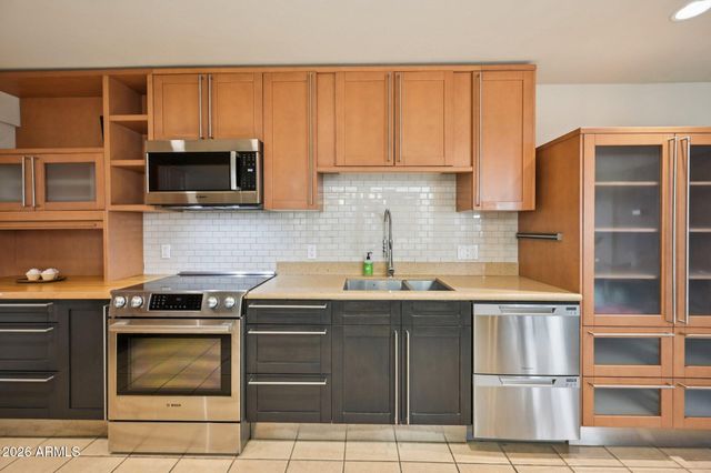 2618 S SHANNON Drive, Tempe, AZ 85282