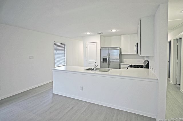 350 Kayden, Marion, TX 78124