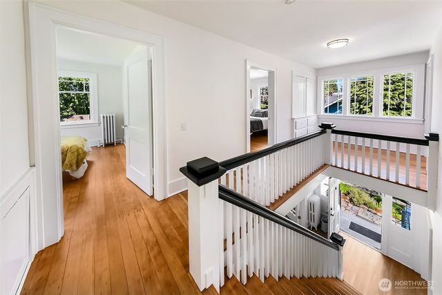 2415 E Newton Street, Seattle, WA 98112