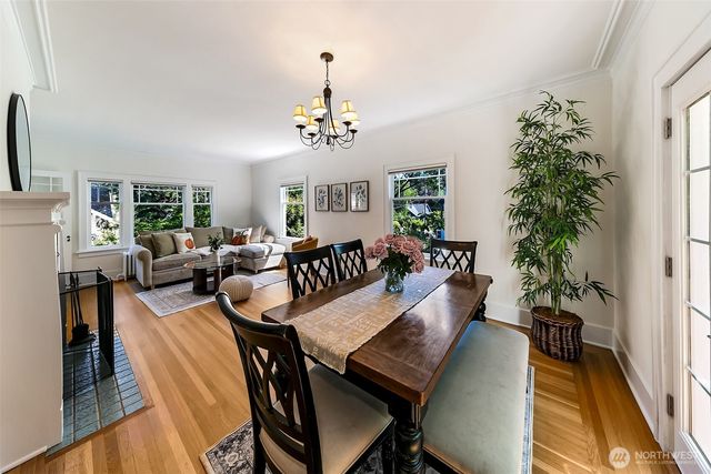 2415 E Newton Street, Seattle, WA 98112