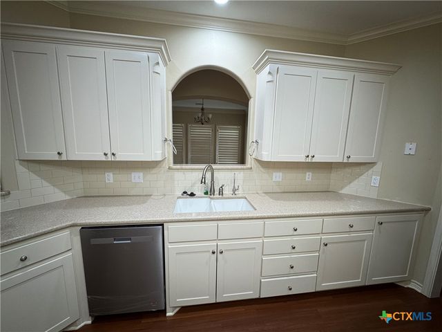 1219 Indian Trail, Salado, TX 76571