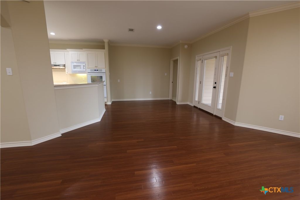 Image 15 of property listing at 1219 Indian Trail, Salado, TX 76571