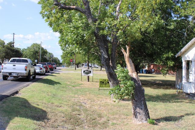 503 East Street, Josephine, TX 75173