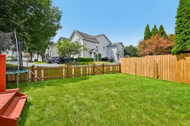 1309 Newport Street, Mundelein, IL 60060
