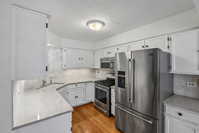 1309 Newport Street, Mundelein, IL 60060