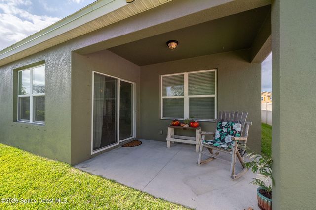 2893 Amber Court, Melbourne, FL 32935