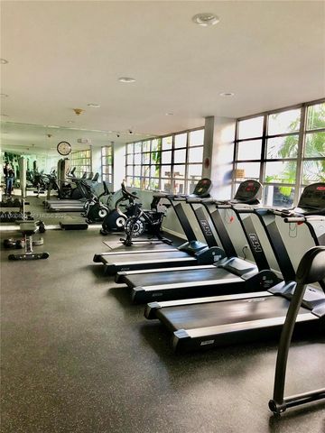 1408 Brickell Bay Dr 302, Miami, FL 33131