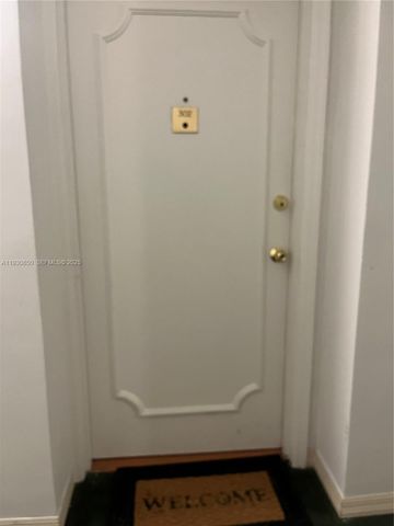 1408 Brickell Bay Dr 302, Miami, FL 33131