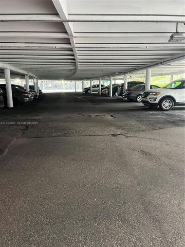 1408 Brickell Bay Dr 302, Miami, FL 33131