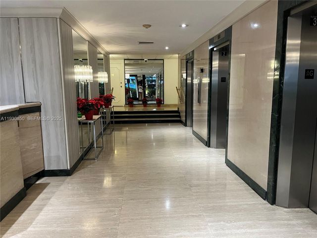 1408 Brickell Bay Dr 302, Miami, FL 33131