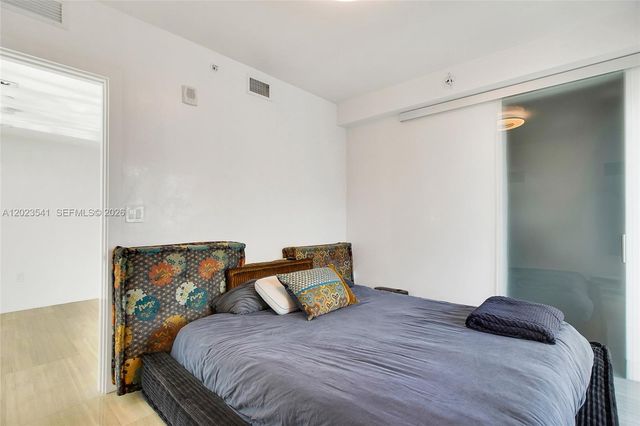 1451 Brickell Ave 1604, Miami, FL 33131