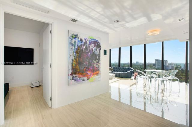 1451 Brickell Ave 1604, Miami, FL 33131