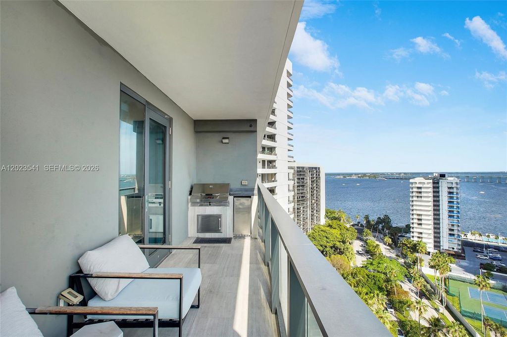 1451 Brickell Ave 1604, Miami, FL 33131