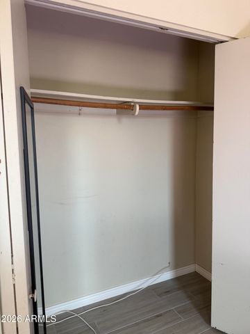 6943 E LATHAM Street, Scottsdale, AZ 85257