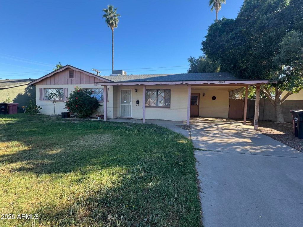 6943 E LATHAM Street, Scottsdale, AZ 85257