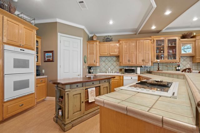 49 Bennet Cove Road, Kirby, AR 71950