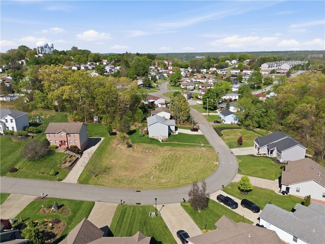 00000 Heathcliffe Dr, Center Twp, PA 15061