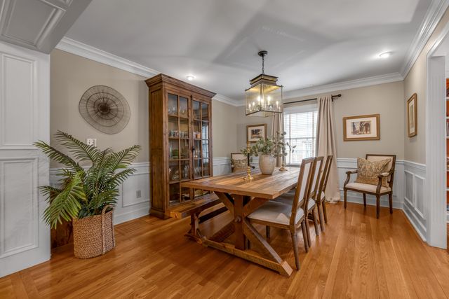 325 Kingsway Drive, Lexington, KY 40502