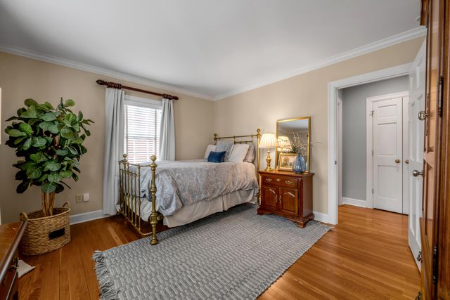 325 Kingsway Drive, Lexington, KY 40502