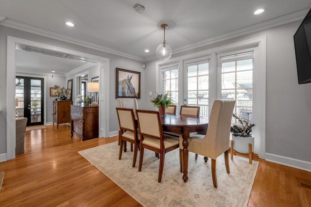 325 Kingsway Drive, Lexington, KY 40502