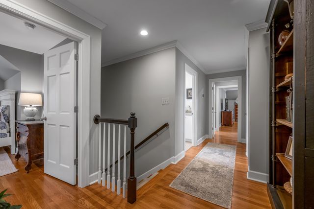 325 Kingsway Drive, Lexington, KY 40502