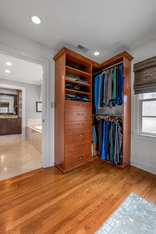 325 Kingsway Drive, Lexington, KY 40502