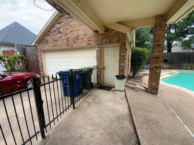 2851 Timber Hill Drive, Grapevine, TX 76051