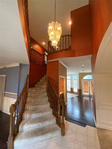 2851 Timber Hill Drive, Grapevine, TX 76051