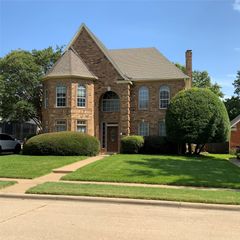 2851 Timber Hill Drive, Grapevine, TX 76051