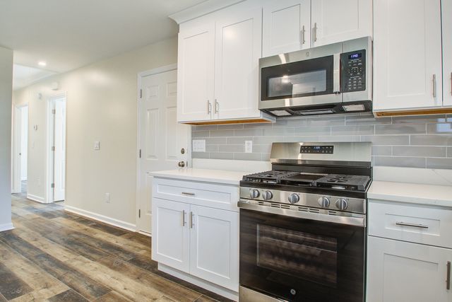 1664 Pierpont Avenue, Charleston, SC 29414