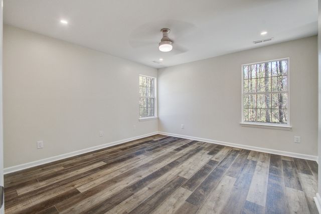 1664 Pierpont Avenue, Charleston, SC 29414