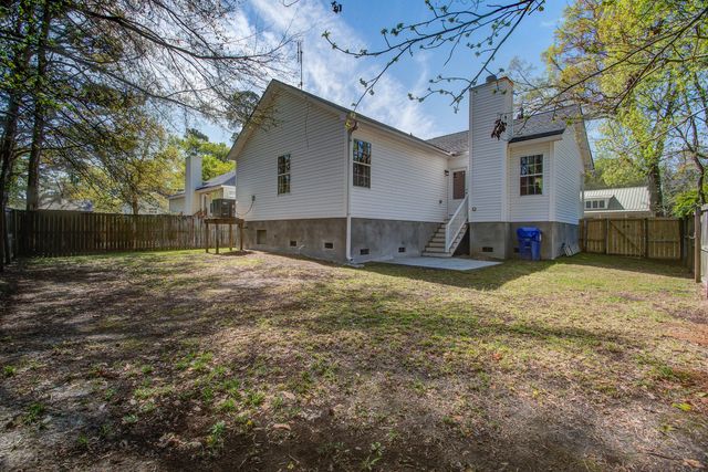 1664 Pierpont Avenue, Charleston, SC 29414