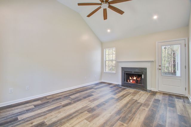 1664 Pierpont Avenue, Charleston, SC 29414