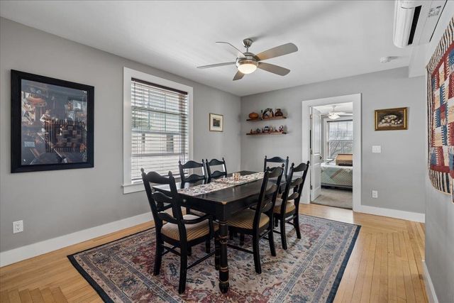 286 Coolidge Ave Apt 2, Manchester, NH 03102