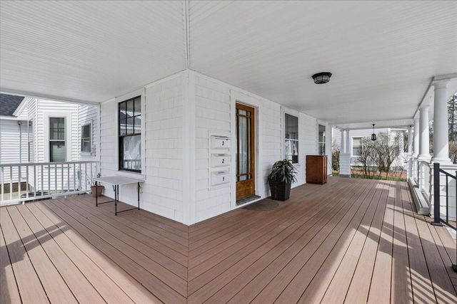 286 Coolidge Ave Apt 2, Manchester, NH 03102