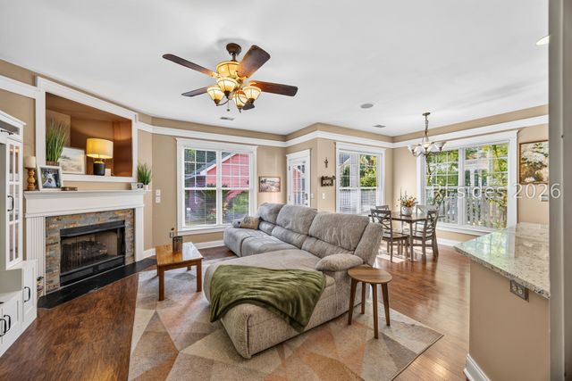 202 Pimpernel St, Summerville, SC 29483